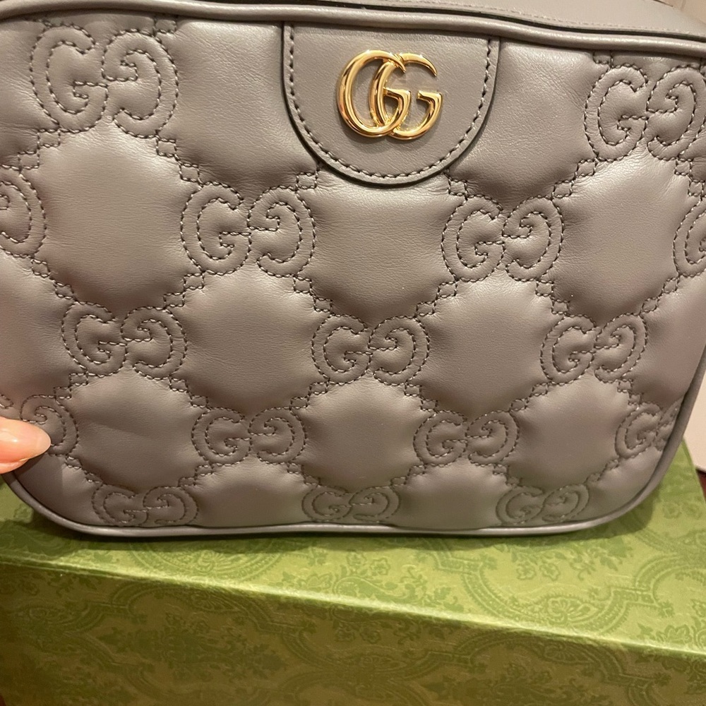 Gucci Gray Crossbody Bag - Picture 2 of 6